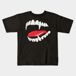 Fangs - STREETWEAR Kids T-Shirt